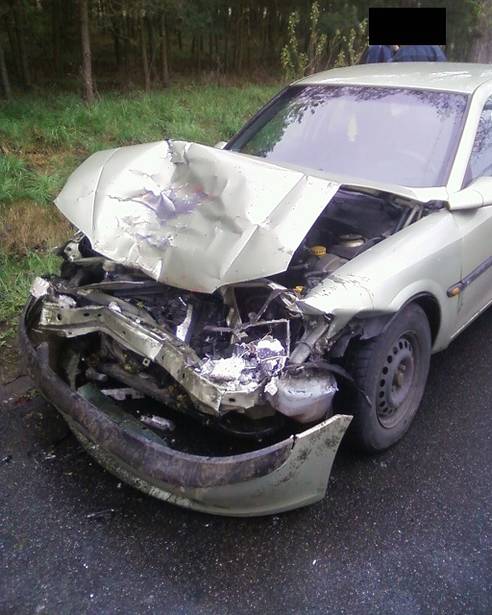 Uderzył w auto, chciał uciec ale nie był w stanie. Sprawdź dlaczego (AKTUALIZACJA)