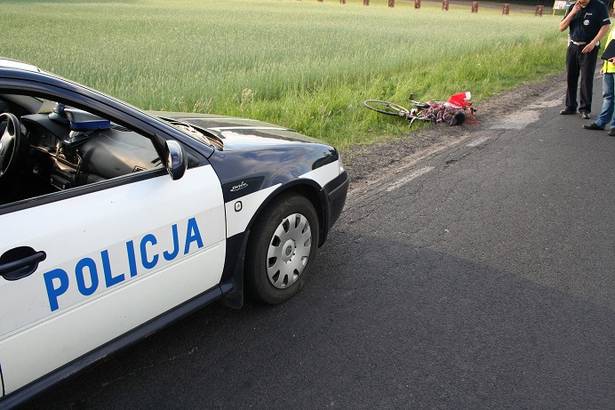 Potrącił staruszka na rowerze