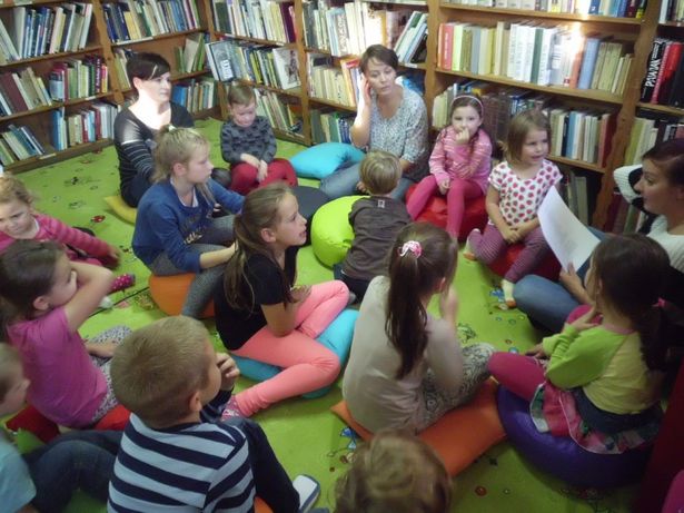 Kolorowo i dziecięco w bibliotece