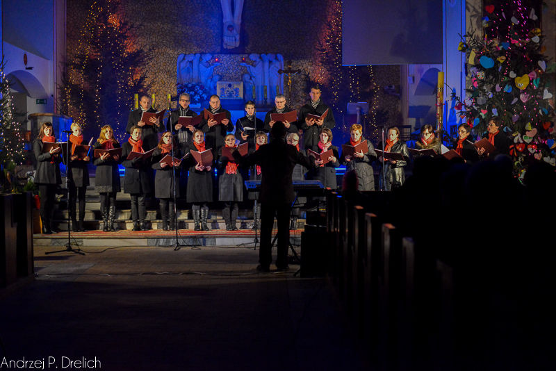 Koncert kolęd i pastorałek (ZDJĘCIA, VIDEO)