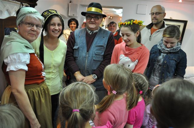 Muzealne mury w świetle sztuki i kultury