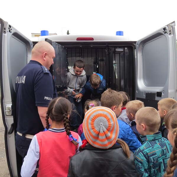 Mali goście w tucholskiej komendzie policji