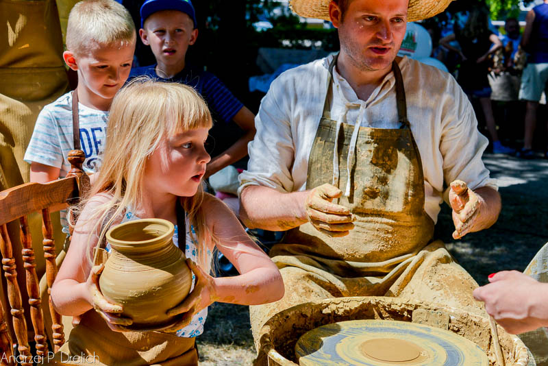 Dzień Folkloru Borowiackiego w Tucholi (ZDJĘCIA)