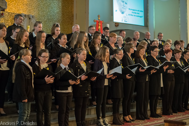 Koncert dziękczynny w rocznicę kanonizacji Jana Pawła II (ZDJĘCIA)