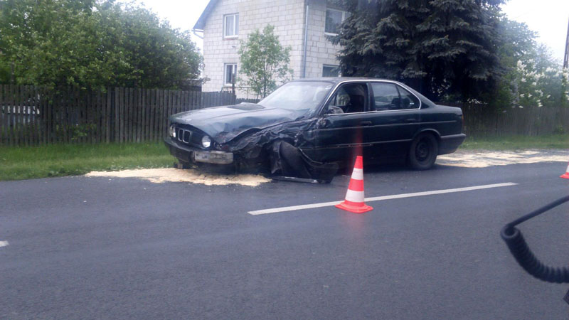 Sprawdzał, czy może wyprzedzić (ZDJĘCIA)