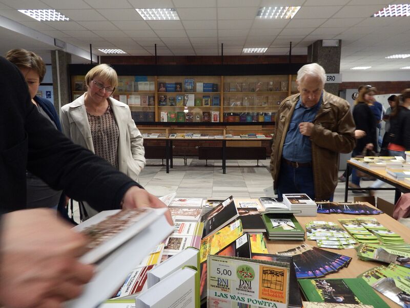 Tucholskie publikacje na III Toruńskim Kiermaszu Książki Regionalnej