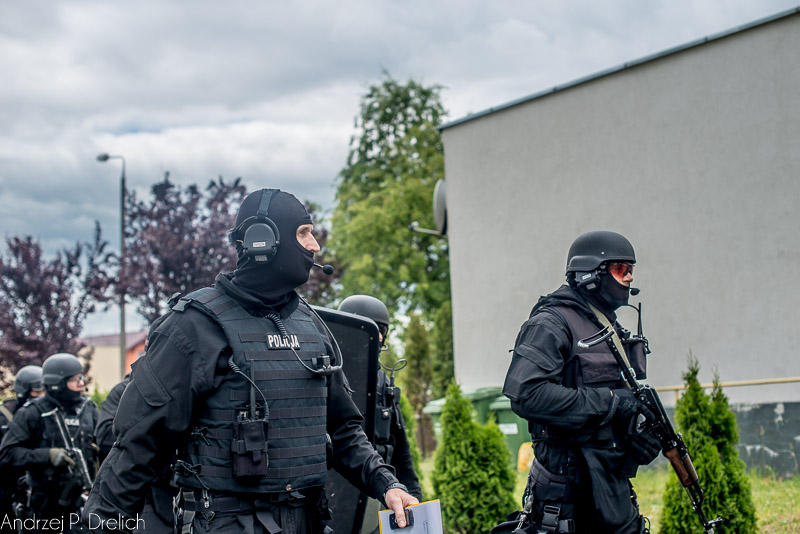 Antyterroryści w Tucholi (ZDJĘCIA)
