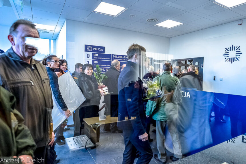 Policjanci „na nowym” (ZDJĘCIA)