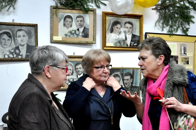 Ślubna moda sprzed lat do obejrzenia na wystawie