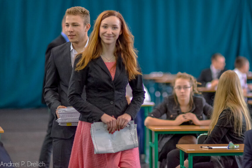 O 9.00 rozpoczęły się egzaminy dojrzałości (ZDJĘCIA)