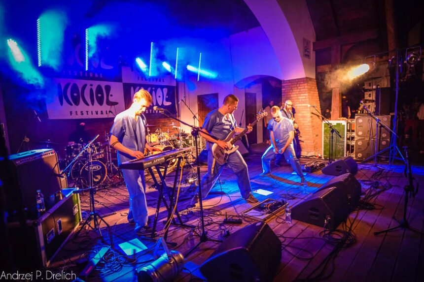 FUNKOLOGIA – groove w szpitalnych wdziankach na Kocioł Festival (ZDJĘCIA)