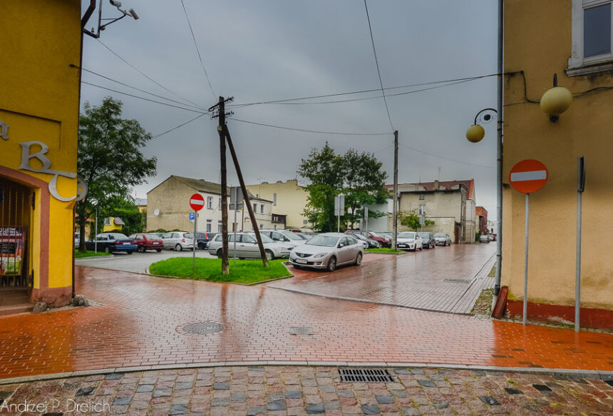 Najpierw Miasto sprzedało działkę, teraz płaci za jej dzierżawę