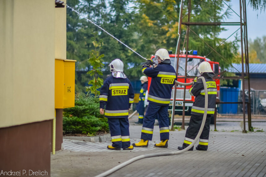 Ćwiczenia OSP z gminy Cekcyn – palił się ośrodek wypoczynkowy (ZDJĘCIA)