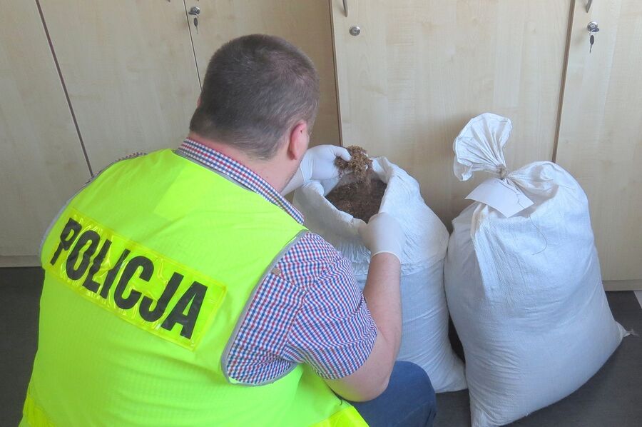 Posiadał tytoń bez akcyzy – wartość 40 tys. zł