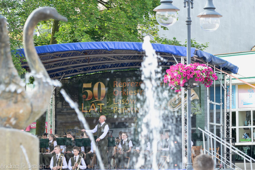Jubileuszowy koncert na Rynku (ZDJĘCIA)