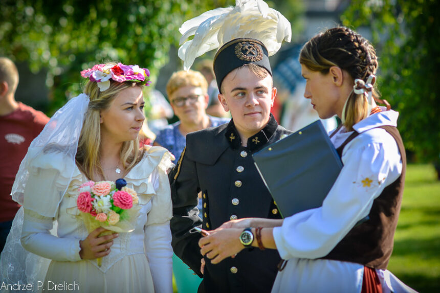 Historyczny Pochód Borowiaków (ZDJĘCIA)