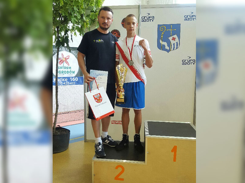 Maciej Kotlęga wywalczył srebro na ringu