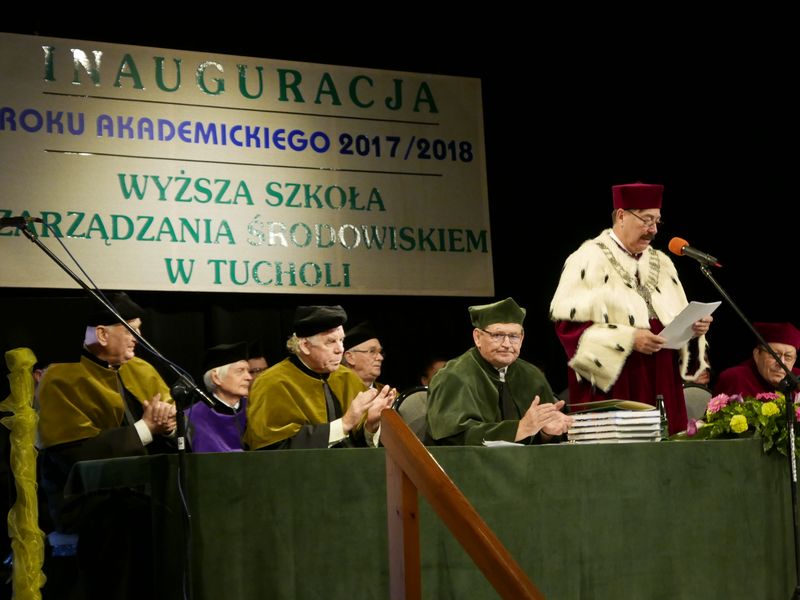 Inauguracja roku akademickiego w WSZŚ w Tucholi (ZDJĘCIA)