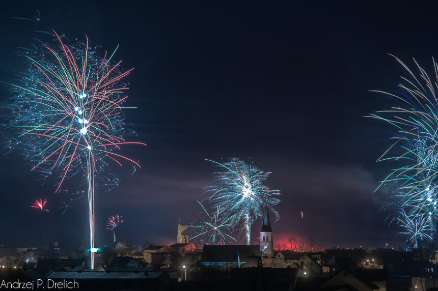 Tak Tuchola witała Nowy Rok (ZDJĘCIA)