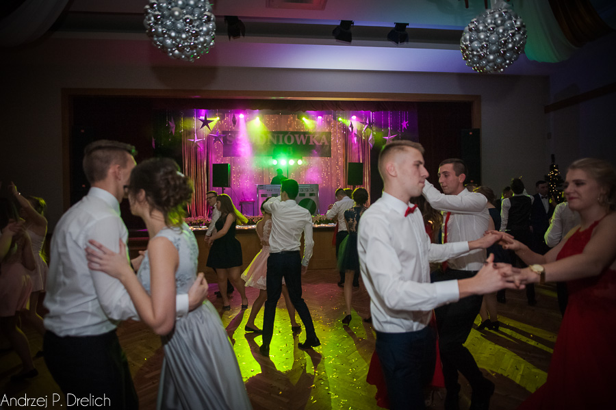 Pierwsza w tym roku studniówka (ZDJĘCIA)