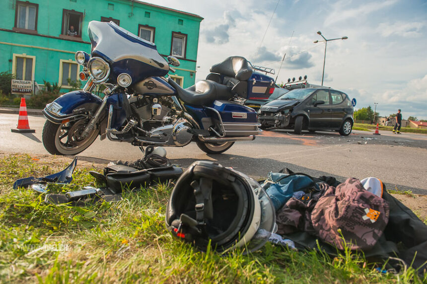 Kolizje w tym miejscu to już „norma” – motocyklista w szpitalu (ZDJĘCIA)