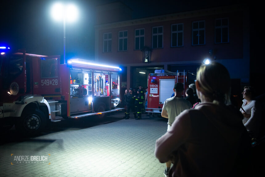 Nowe auto w gostycyńskiej remizie (ZDJĘCIA, WIDEO)