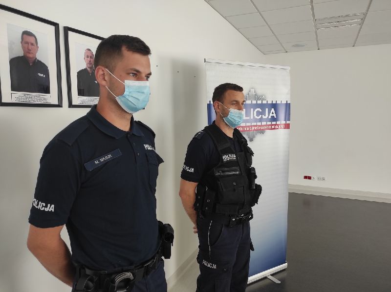 Policjanci odebrali gratulacje