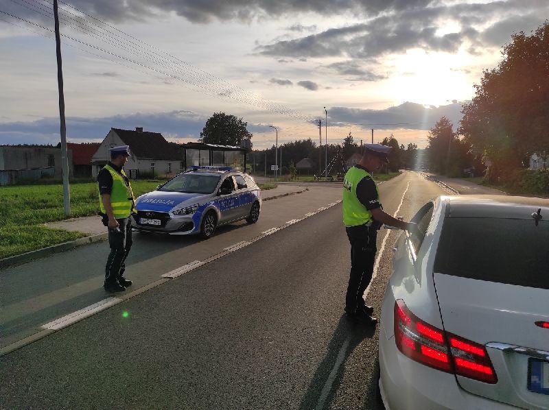 Policjanci sprawdzali trzeźwość kierowców