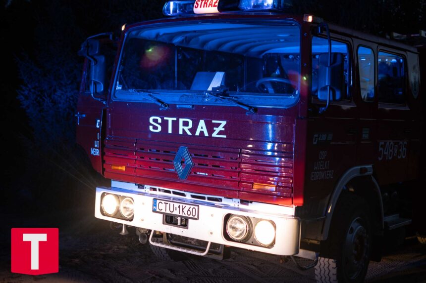 Nocne poszukiwania kajakarza (ZDJĘCIA). Znalazł go pracownik stacji benzynowej