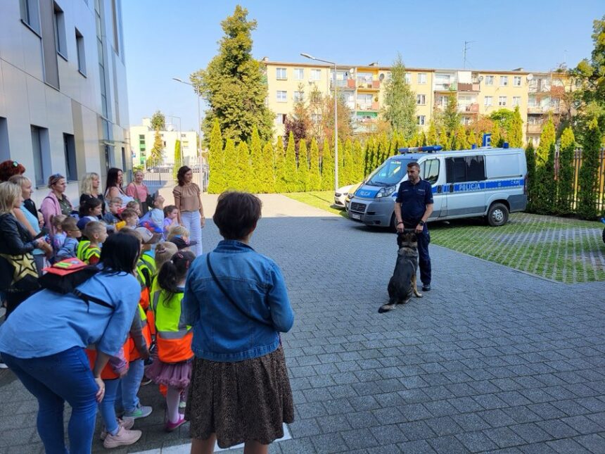 Dzieci odwiedziły tucholską komendę