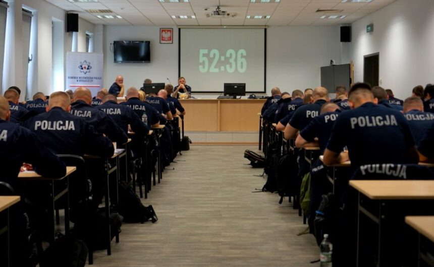 Kryminalni z Tucholi stanęli na podium (ZDJĘCIA)