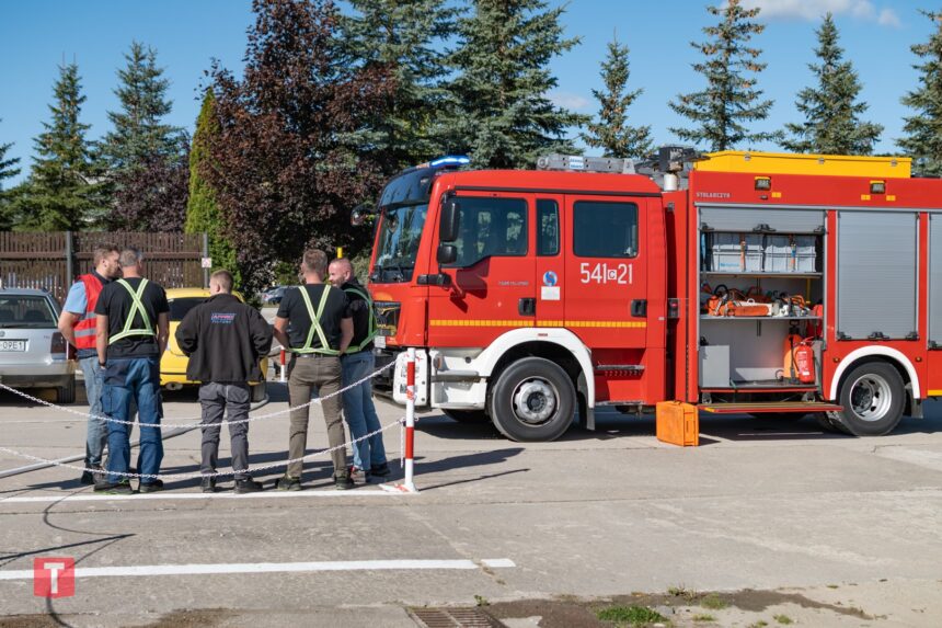 Ćwiczenia ewakuacyjne i pokaz gaśniczy w firmie Afpro Filters w Tucholi