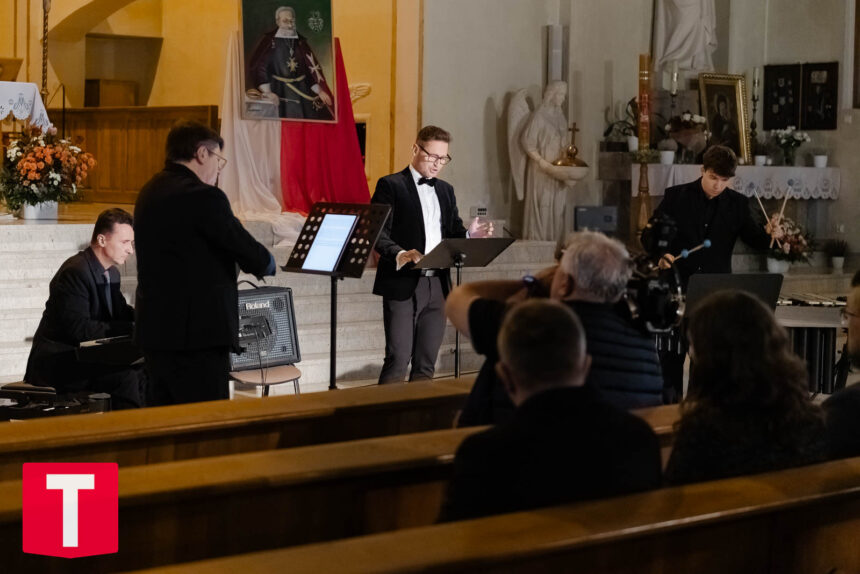 Koncert Początki i korzenie w kościele Bożego Ciała w Tucholi (ZDJĘCIA)