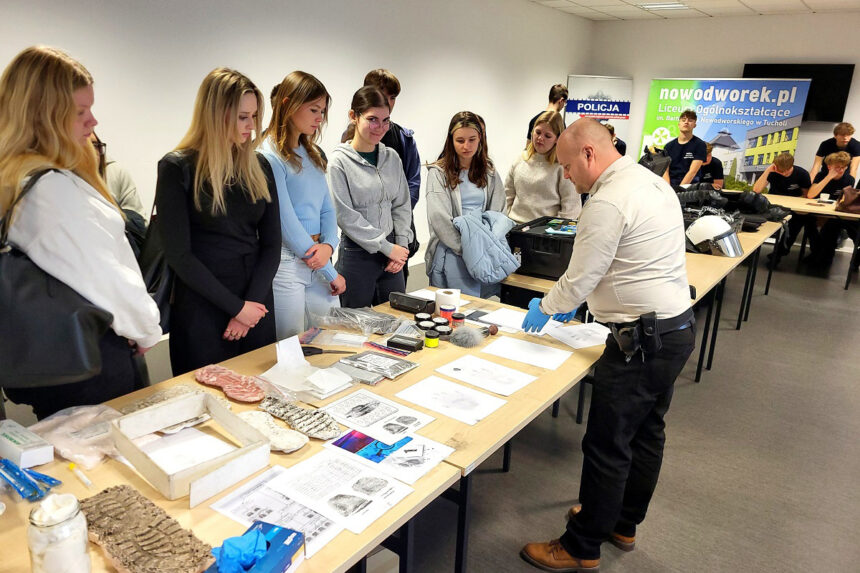 „Drzwi otwarte” w tucholskiej komendzie