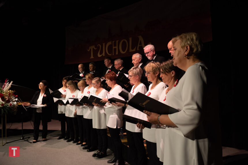 „Śpiew dla Ojczyzny” -wieczór z muzyka patriotyczną w Tucholi