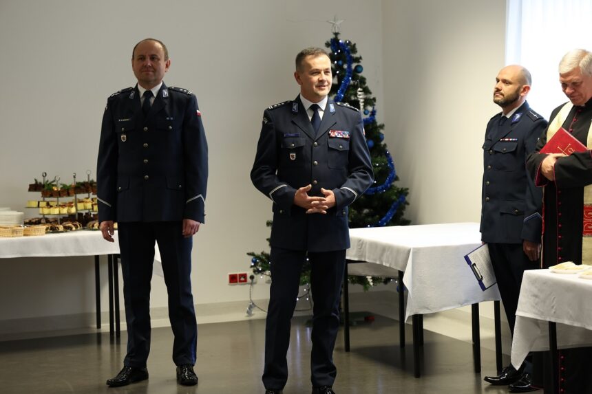 Wigilijne spotkanie w Komendzie Powiatowej Policji w Tucholi