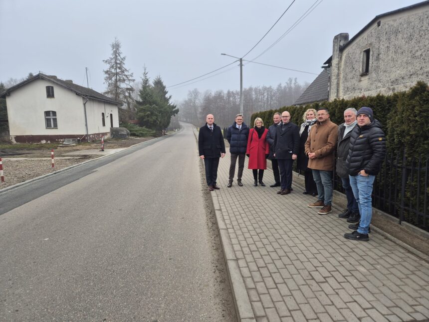 Samorządowcy podsumowali wspólne inwestycje drogowe w powiecie tucholskim