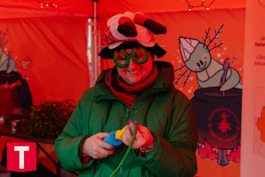 Borowiacki Jarmark Bożonarodzeniowy (ZDJĘCIA)