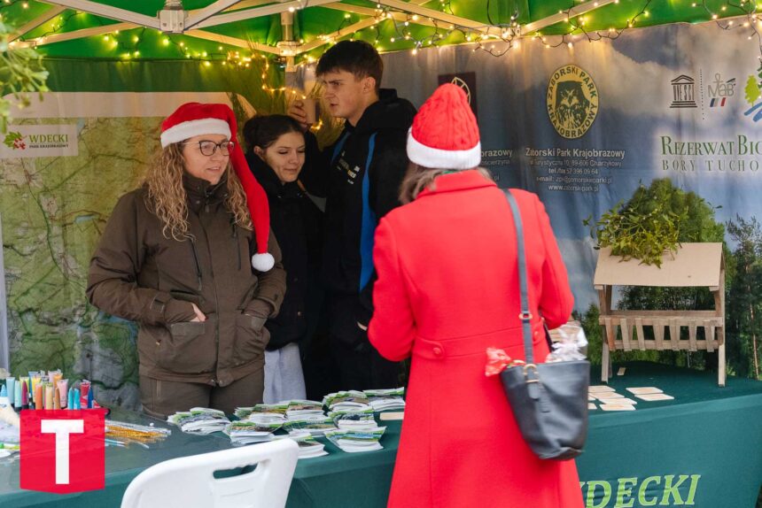 Borowiacki Jarmark Bożonarodzeniowy (ZDJĘCIA)