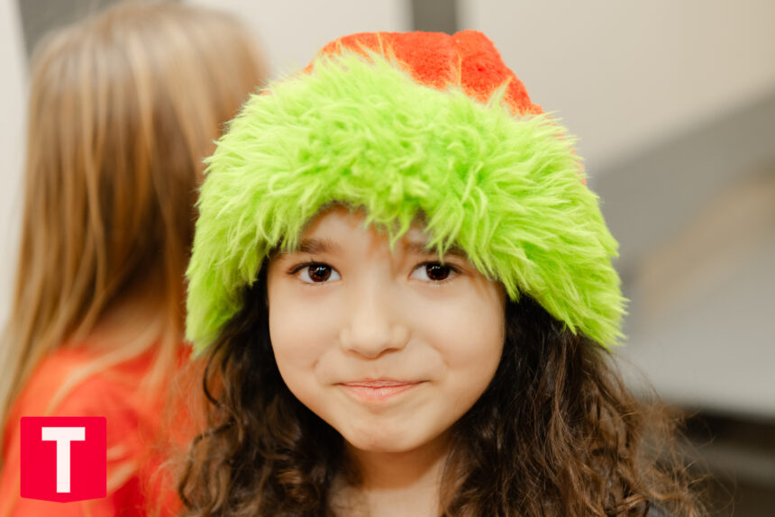 TOK pękał w szwach. Kramik Świętego Mikołaja przyciągnął tłumy