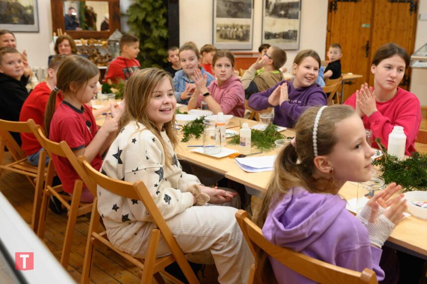 Świąteczna kreatywność w muzeum. Warsztaty rękodzielnicze dla dzieci i młodzieży