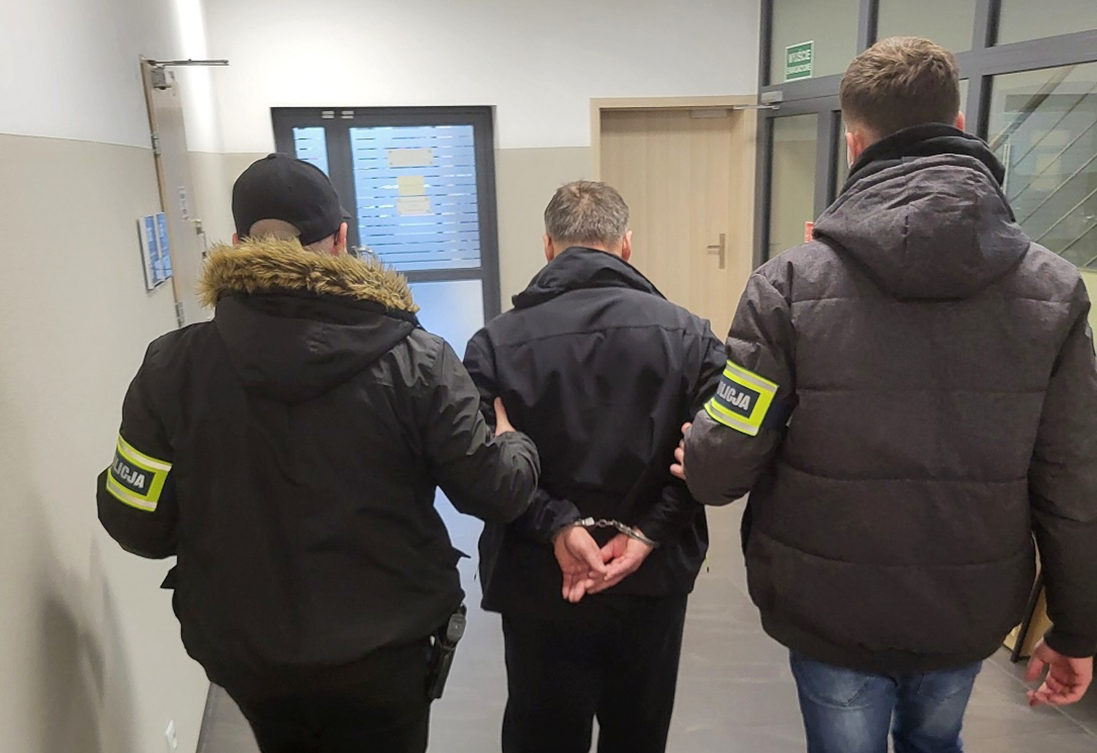 58-latek zatrzymany za posiadanie narkotyków, tytoniu oraz papierosów bez akcyzy